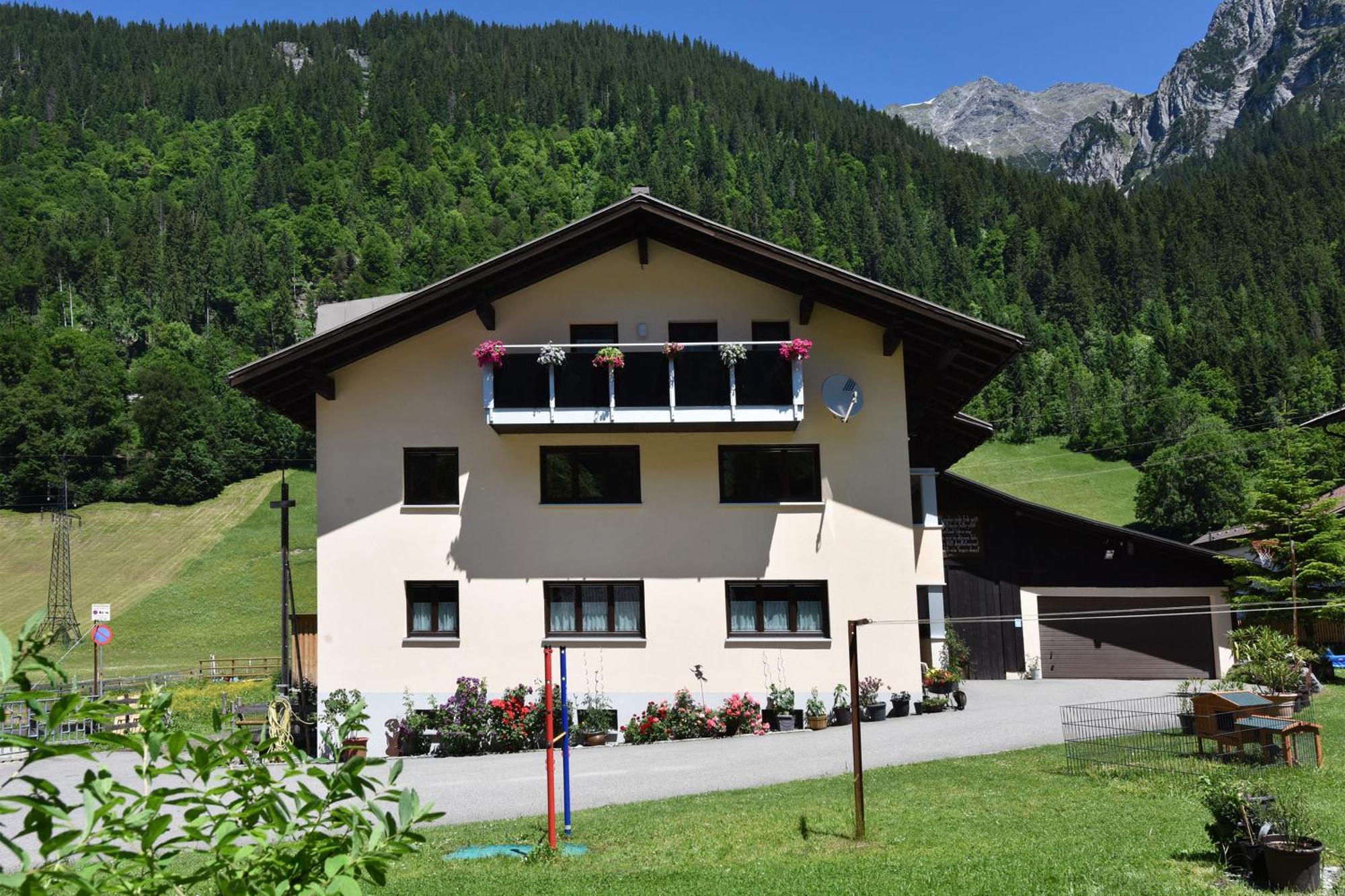 Landhaus Juritsch Клештерле-ам-Арльберґ Екстер'єр фото