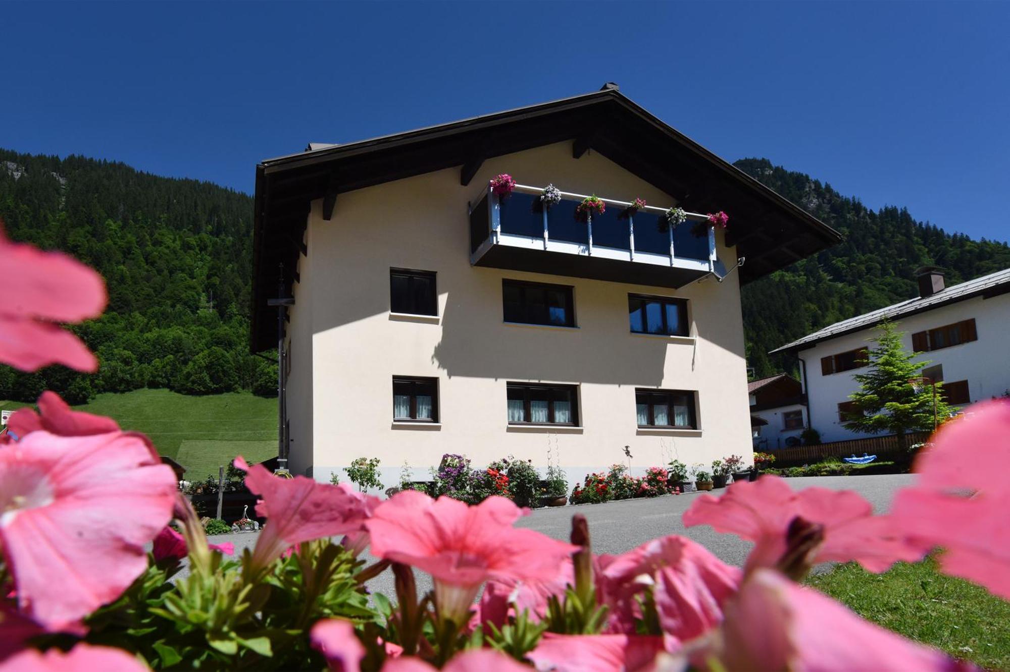 Landhaus Juritsch Клештерле-ам-Арльберґ Екстер'єр фото